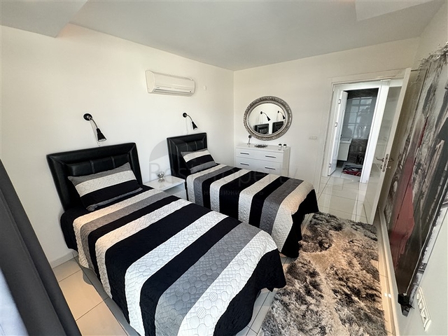 Spacious 2+1 apartment in the central area of Alanya