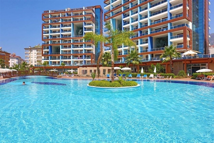 Spacious 2+1 apartment in the central area of Alanya