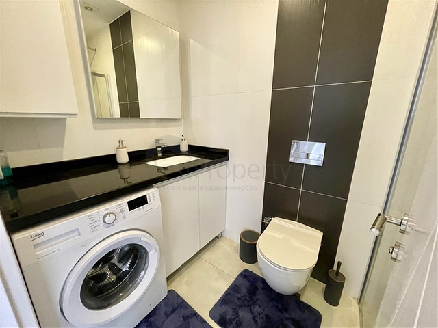 Two-bedroom apartment 20 m from the sea