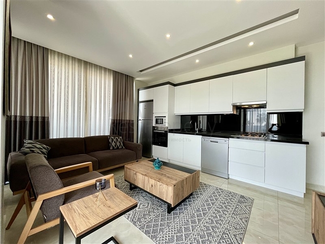 Two-bedroom apartment 20 m from the sea