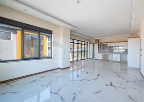 2+1 Garden Duplex in Residential Complex in Central Alanya