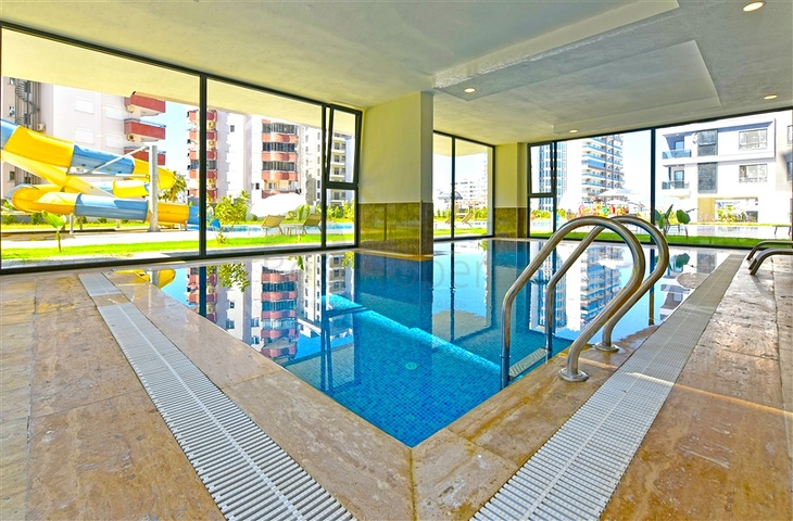 1+1 Apartment in New Complex in Mahmutlar Near the Sea