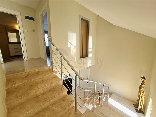 Cozy 3+1 furnished penthouse in the Oba area