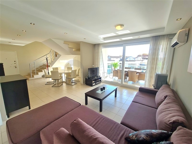 Cozy 3+1 furnished penthouse in the Oba area