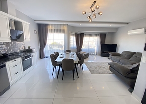 Duplex 3+1 Apartment in Oba Alanya with Garden Access