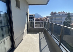 Duplex 3+1 Apartment in Oba Alanya with Garden Access