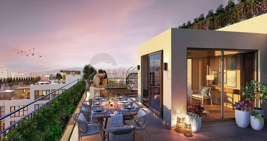 Large-scale residential complex in a promising area of Istanbul next to the current metro station