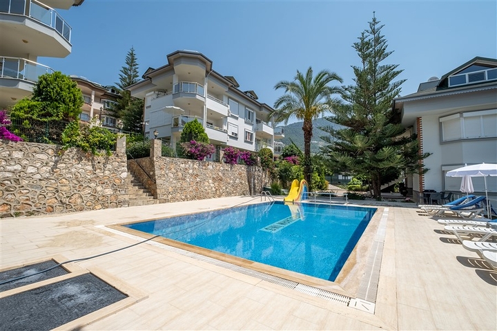 3+1 penthouse in the center of Alanya