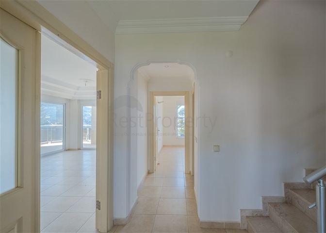 3+1 penthouse in the center of Alanya