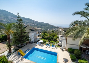 3+1 penthouse in the center of Alanya