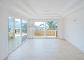 3+1 penthouse in the center of Alanya