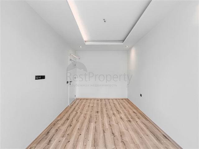 1+1 Apartment with Private Terrace in Oba Alanya