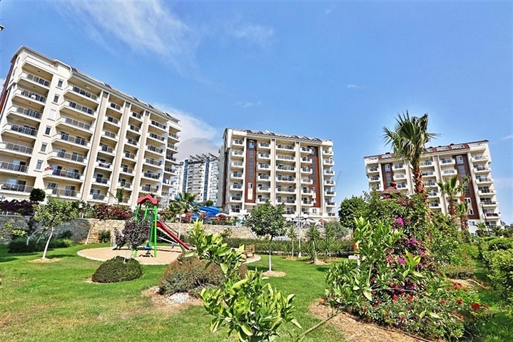 Furnished 2+1 Apartment in Avsallar Alanya with Resort Facilities
