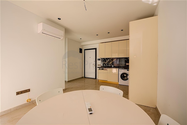 2+1 Apartment for Rent in Oba Alanya, 300 m to Beach