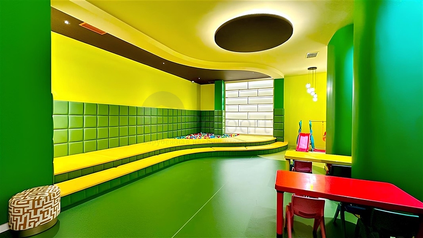 1+1 Apartment for Long-Term Rent in Alanya Center Near Sea