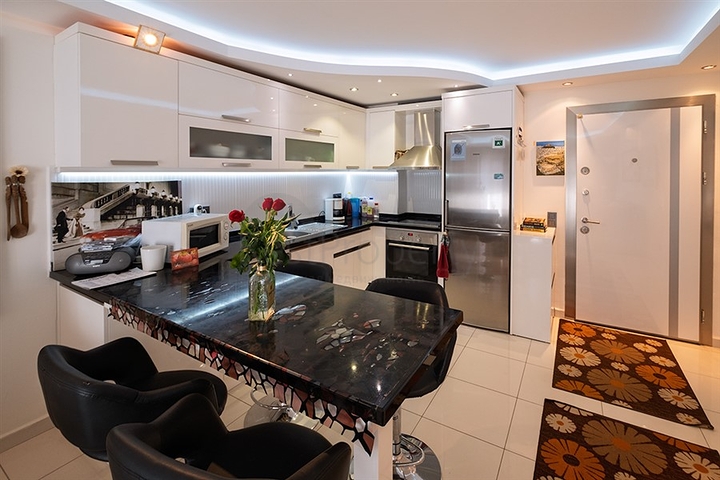 1+1 Apartment Near Cleopatra Beach Alanya, Modern Complex