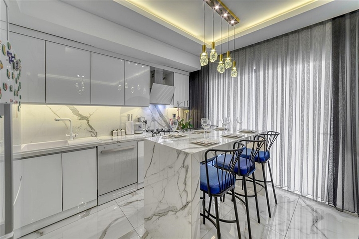 2+1 penthouse in Kargicak district