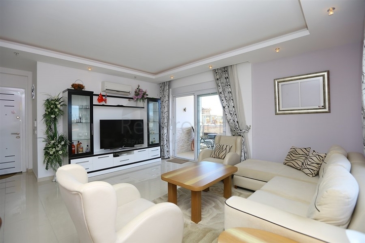 Furnished 3+1 Penthouse Near the Sea in Oba Alanya