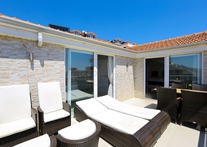 Furnished 3+1 Penthouse Near the Sea in Oba Alanya