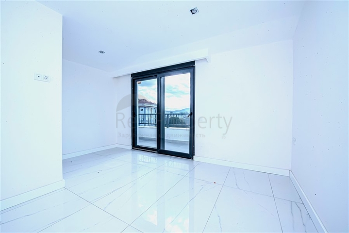 Sea View 2+1 Penthouse in Mahmutlar Alanya, New Complex