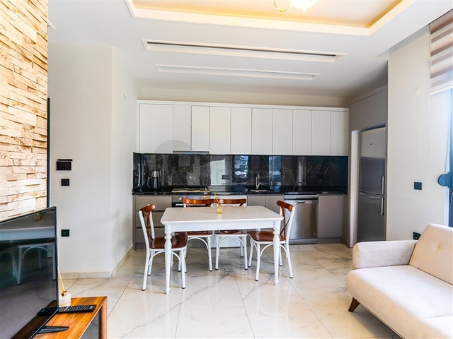 Furnished 1+1 Apartment in Oba Alanya, Modern Complex