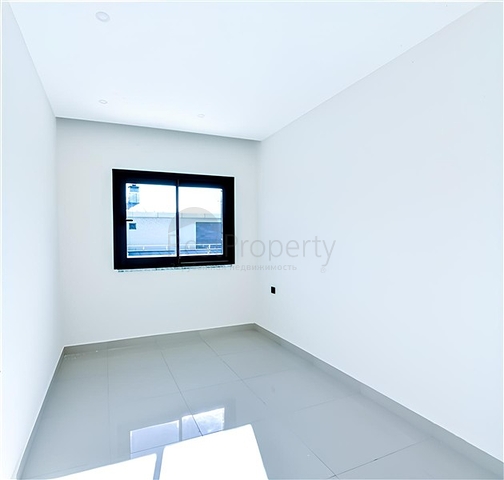 4+1 apartment in Kargicak area 200 m from the sea