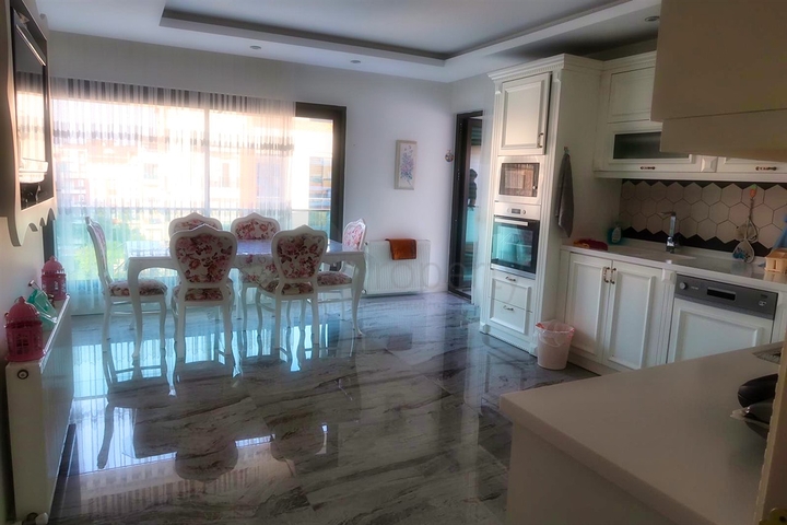 Apartment 4 + 1 in Konyaalti area - Antalya