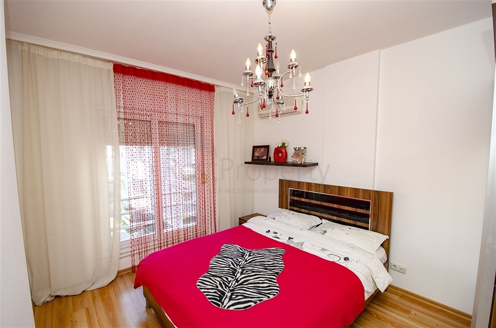 3 + 1 apartment with furniture in a complex in Hurme Konyaalti Antalya