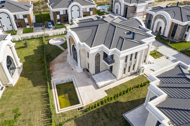 Elite complex of villas in Dosemealti Antalya