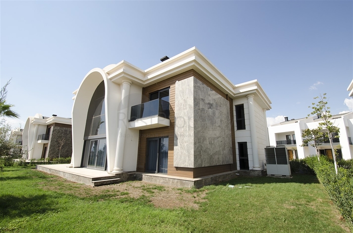Elite complex of villas in Dosemealti Antalya