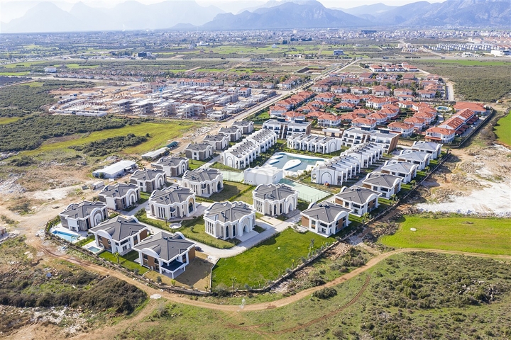 Elite complex of villas in Dosemealti Antalya