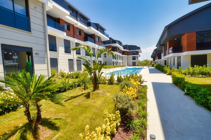 New residential complex with rich infrastructure in the Lara area