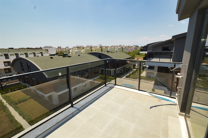 New residential complex with rich infrastructure in the Lara area