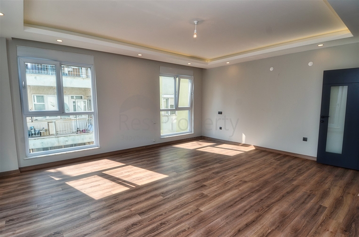 Spacious apartment 3 + 1 in Muratpaşa Antalya