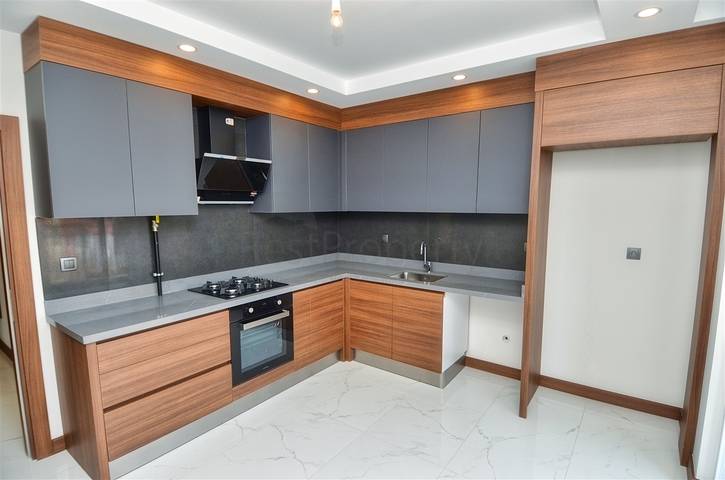 Spacious apartment 3 + 1 in Muratpaşa Antalya