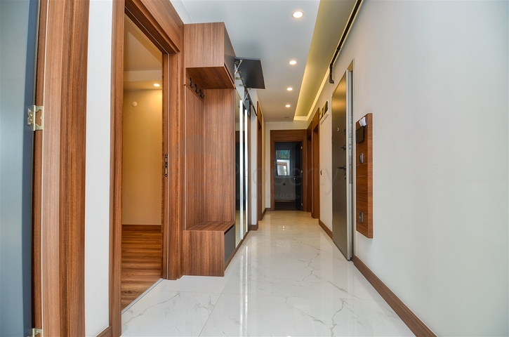 Spacious apartment 3 + 1 in Muratpaşa Antalya