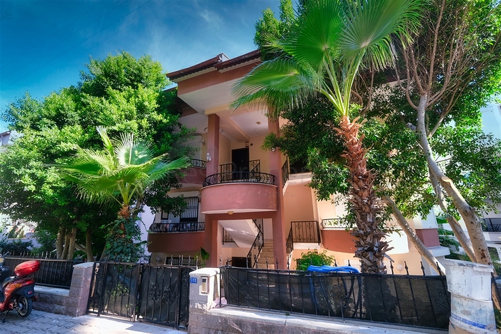 Apartment 3 + 1 in a picturesque area of Kemer - Antalya