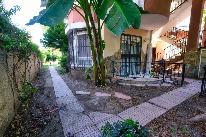 Apartment 3 + 1 in a picturesque area of Kemer - Antalya