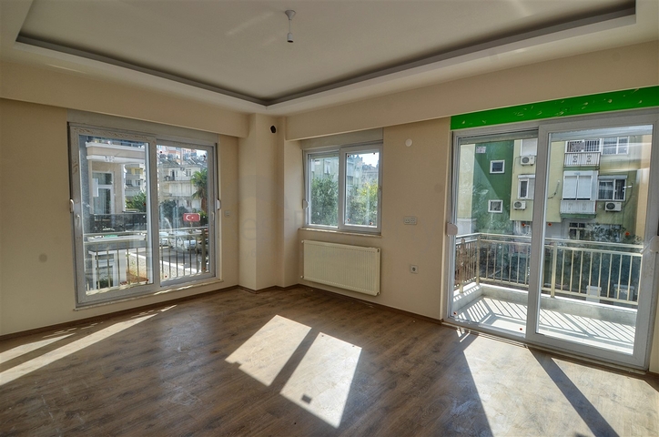 2 + 1 apartment in the center of Antalya 2 + 1 apartment in the center of Antalya