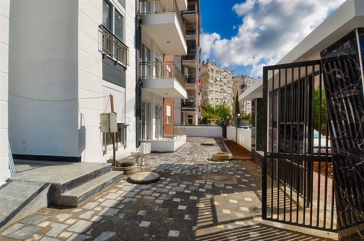 2 + 1 apartment in the center of Antalya 2 + 1 apartment in the center of Antalya