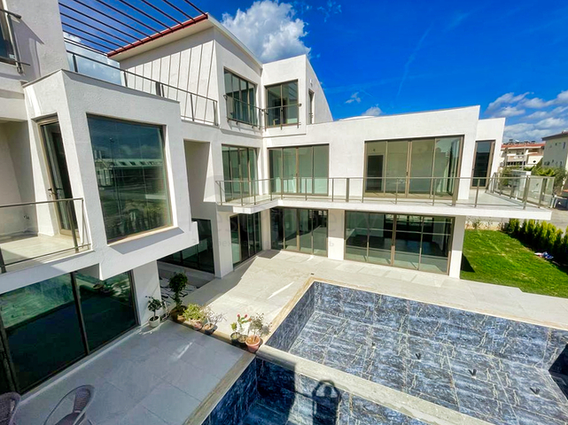 Villas in Belek - Antalya