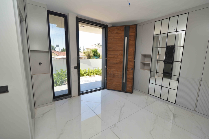 Villas in a luxurious 5 + 1 complex in the prestigious Lara - Antalya