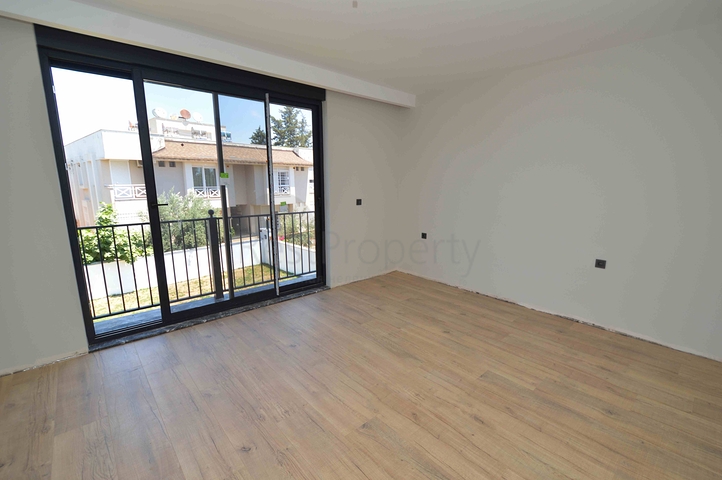 Villas in a luxurious 5 + 1 complex in the prestigious Lara - Antalya