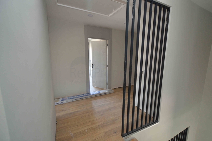 Villas in a luxurious 5 + 1 complex in the prestigious Lara - Antalya