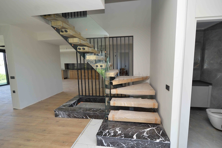 Villas in a luxurious 5 + 1 complex in the prestigious Lara - Antalya