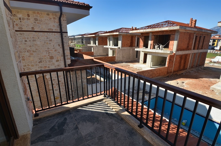 4+1  Villas in Doshemealti - Antalya