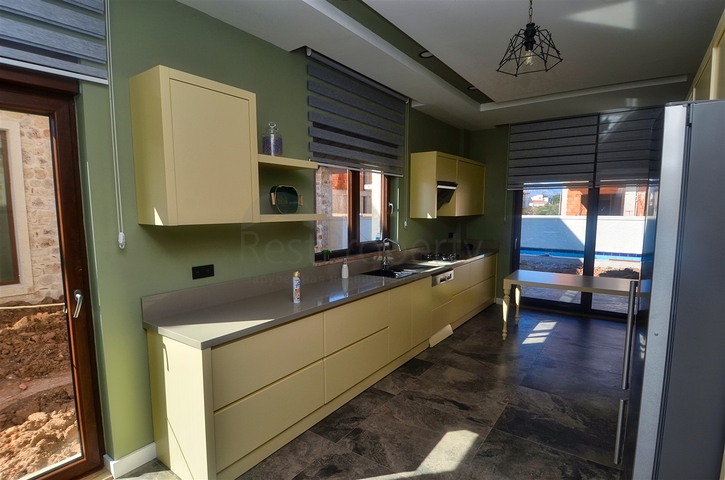 4+1  Villas in Doshemealti - Antalya