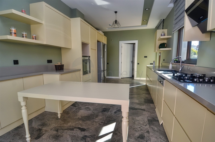 4+1  Villas in Doshemealti - Antalya