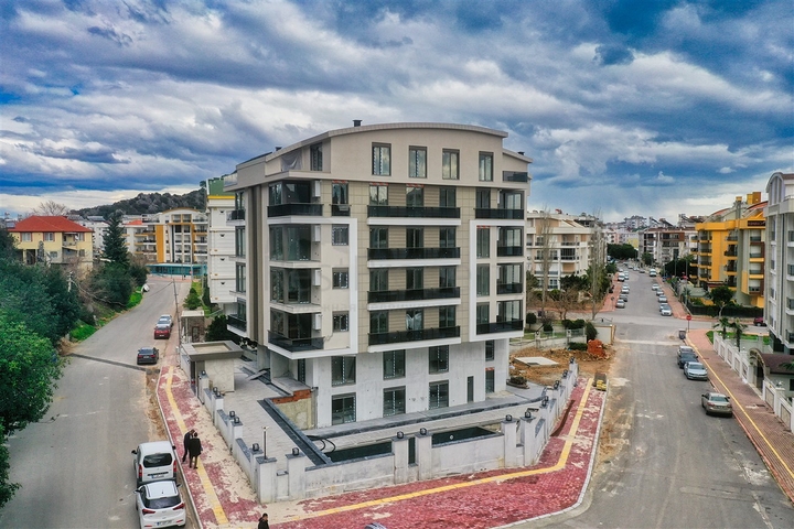 1 + 1, 2 + 1 and 4 + 1 apartments in the Hurma- Antalya