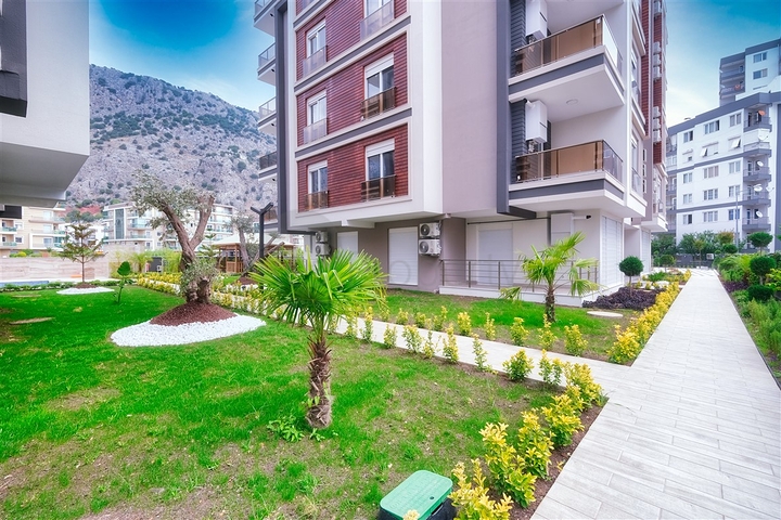1+1 apartment in the Persimmon - Antalya neighborhood 